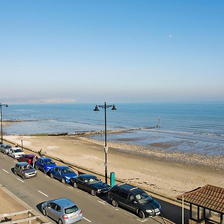 Sunny Beach Apartments 섕클린 외부 사진